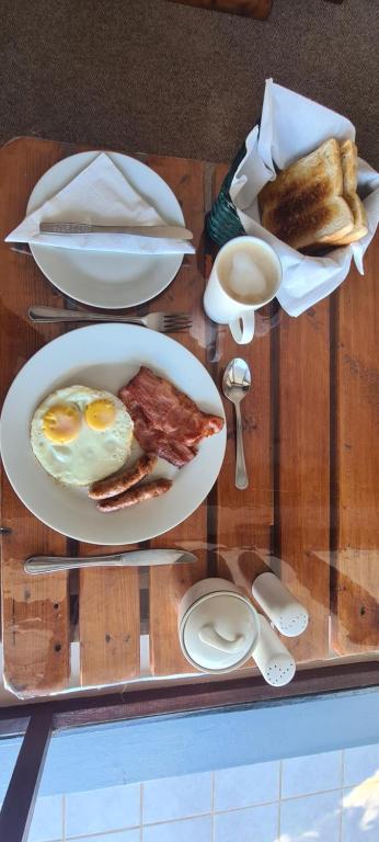 Full South African breakfast at Greystone